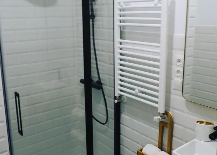 Bright And Modern In Center Apartament *